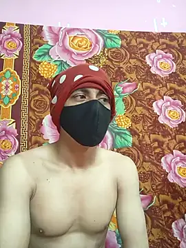 Seducing couple online show from November 2025 04:12:02 AM