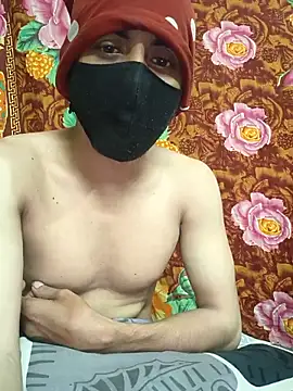 Snapshot of Seducing_couple chatting on May 2026 05:34:02 AM Seducing couple online show from May 2026 05:34:02 AM