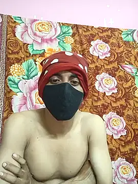 Seducing couple online show from November 2025 06:12:02 PM