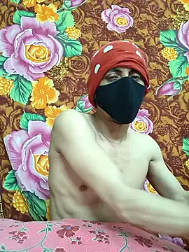 Seducing couple online show from December 2025 05:51:01 PM