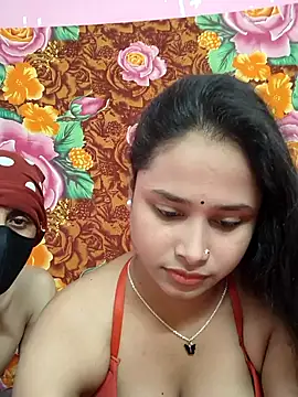 Seducing couple online show from December 2025 10:47:01 AM