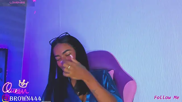  naomibrown  online show from April 2026 01:07:01 AM