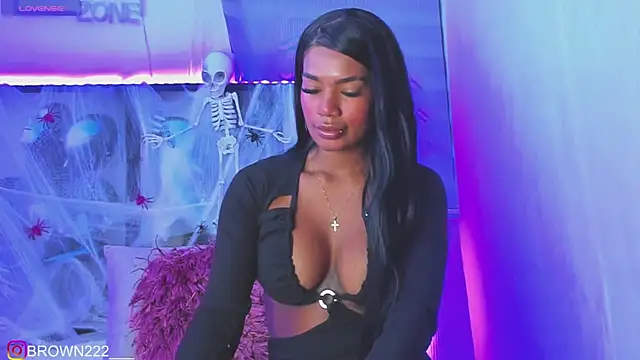  naomibrown  online show from October 2025 05:20:01 AM