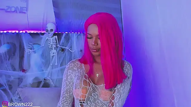  naomibrown  online show from October 2025 02:57:02 AM