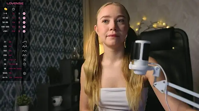 Anna mileer online show from December 2025 01:28:01 AM