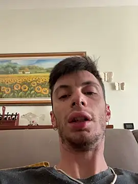 Snapshot of Lucamilano1991 chatting on October 2025 08:59:01 AM Lucamilano1991 online show from October 2025 08:59:01 AM