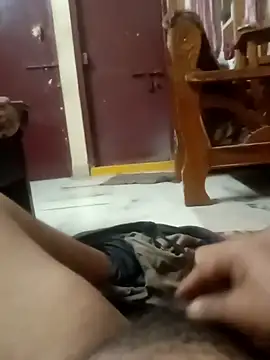 Dolly raj online show from November 2025 06:45:01 PM