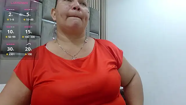 loly47 online show from October 2025 03:13:02 PM