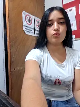 Nathaly78Rober online show from September 2025 05:31:02 PM