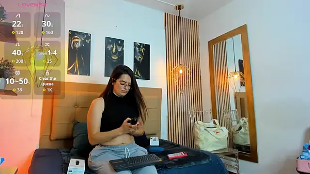  samanthaa foxx online show from September 2025 10:59:01 AM