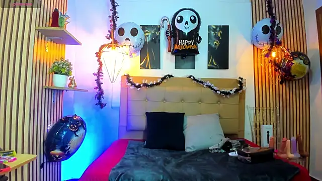  samanthaa foxx online show from October 2025 12:04:01 PM