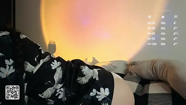 OdelynBagge online show from October 2025 05:36:02 PM