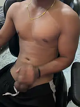 Kartikkartik8595 online show from July 2026 10:22:02 PM