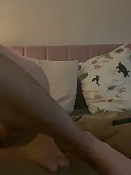 Skater1287 online show from October 2025 03:33:02 AM