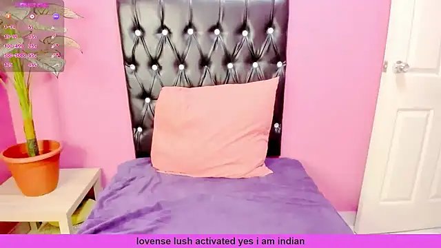 INDIANFLAME online show from May 2026 06:01:02 PM