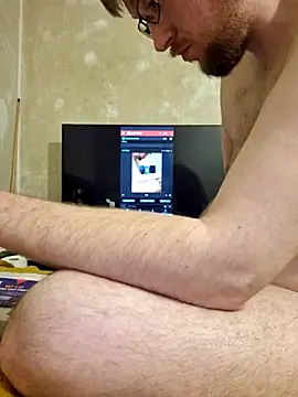 Snapshot of gazb90 chatting on October 2025 10:32:02 PM gazb90 online show from October 2025 10:32:02 PM