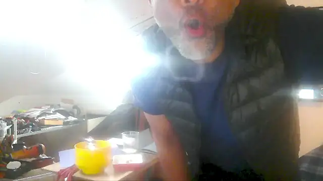 Snapshot of mista_sista_fista chatting on April 2026 02:32:02 PM mista sista fista online show from April 2026 02:32:02 PM