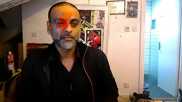 mista sista fista online show from April 2026 10:49:02 PM