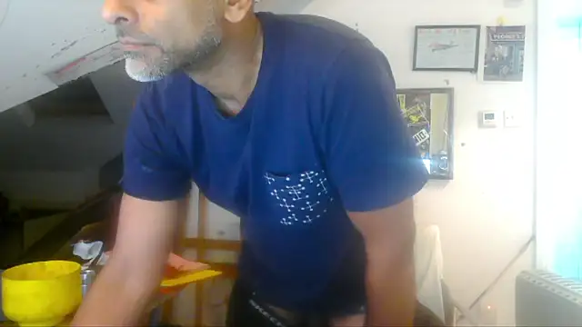 Snapshot of mista_sista_fista chatting on April 2026 11:16:01 PM mista sista fista online show from April 2026 11:16:01 PM