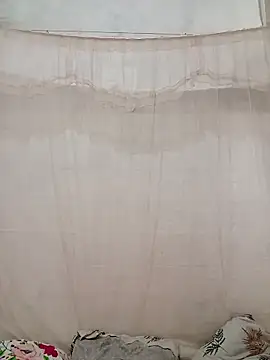 sia 143 online show from April 2026 02:02:01 AM