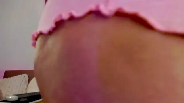 oliviathea online show from April 2026 12:57:01 AM