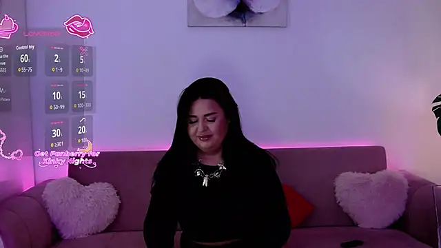 oliviathea online show from October 2025 09:25:02 PM