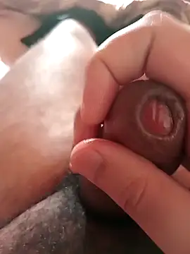 Snapshot of Cock4LadiesONLY chatting on October 2025 06:04:01 AM Cock4LadiesONLY online show from October 2025 06:04:01 AM