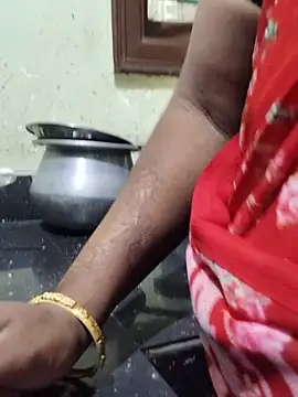 Snapshot of papukurty chatting on June 2026 03:00:01 AM papukurty online show from June 2026 03:00:01 AM
