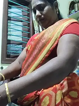 Snapshot of papukurty chatting on July 2026 03:40:02 PM papukurty online show from July 2026 03:40:02 PM