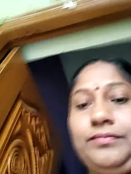 Snapshot of papukurty chatting on March 2026 01:39:01 AM papukurty online show from March 2026 01:39:01 AM