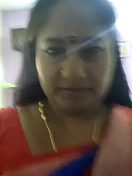 Snapshot of papukurty chatting on April 2026 04:42:01 AM papukurty online show from April 2026 04:42:01 AM