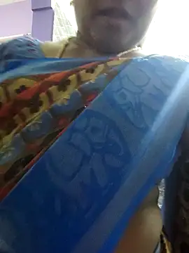 Snapshot of papukurty chatting on March 2026 01:24:01 PM papukurty online show from March 2026 01:24:01 PM