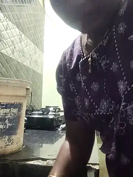 Snapshot of papukurty chatting on April 2026 01:51:01 PM papukurty online show from April 2026 01:51:01 PM