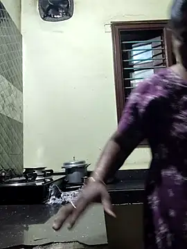 Snapshot of papukurty chatting on April 2026 01:56:01 AM papukurty online show from April 2026 01:56:01 AM