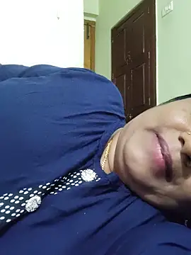 Snapshot of papukurty chatting on June 2026 05:56:01 PM papukurty online show from June 2026 05:56:01 PM