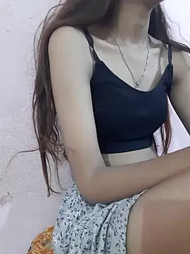 Mahira568 online show from November 2025 06:33:01 PM