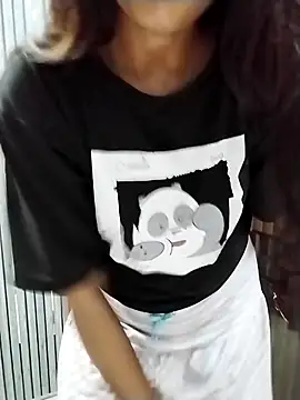 Siya5690 online show from October 2025 05:50:02 PM