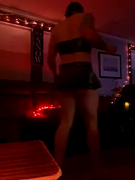 HotMessJESS online show from October 2025 04:35:01 AM