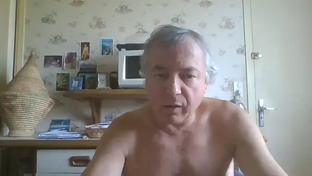 Snapshot of gegevincent chatting on June 2026 11:49:02 AM gegevincent online show from June 2026 11:49:02 AM