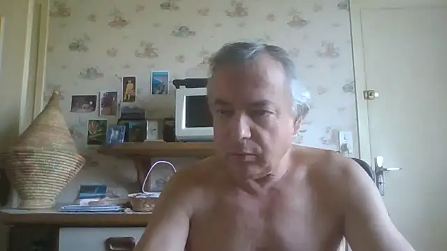Snapshot of gegevincent chatting on June 2026 08:46:01 AM gegevincent online show from June 2026 08:46:01 AM