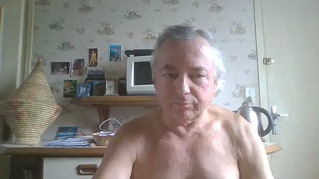 Snapshot of gegevincent chatting on June 2026 09:05:02 AM gegevincent online show from June 2026 09:05:02 AM