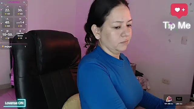 Abbyjoness21 online show from November 2025 10:16:02 AM