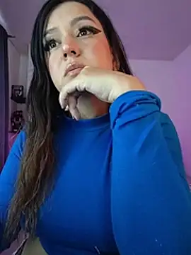 Abbyjoness21 online show from December 2025 07:30:01 PM