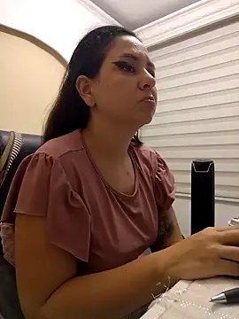 Abbyjoness21 online show from October 2025 10:11:01 PM