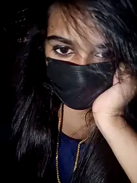 umairahaasan 1 online show from October 2025 10:12:02 AM