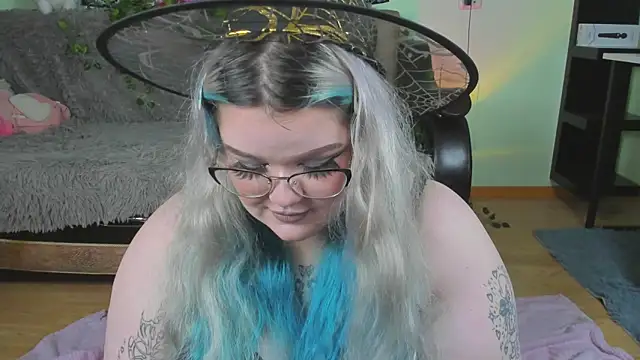  CandyM1lky  online show from October 2025 06:56:02 AM