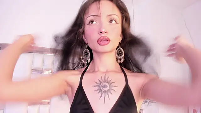 MaddieStark online show from November 2025 04:56:02 PM