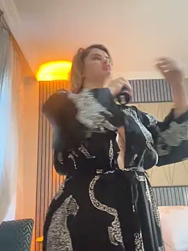 aydabella7777 online show from November 2025 12:54:01 PM