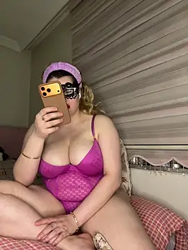 aydabella7777 online show from March 2026 06:42:01 PM