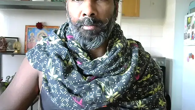 frenchblackc31 online show from May 2026 01:01:01 PM